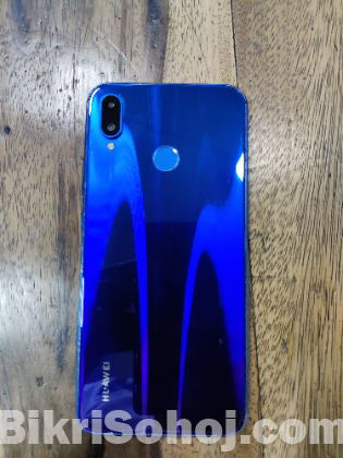 Huawei Nova 3i